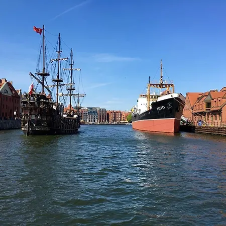 Moon River Old Town