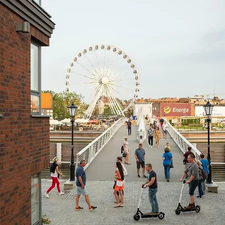 Moon River Old Town *