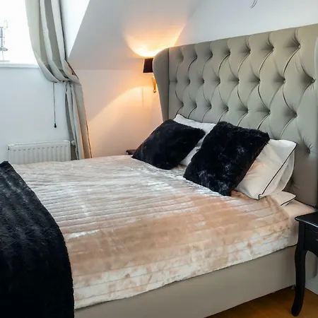 Διαμέρισμα Moon River Old Town *