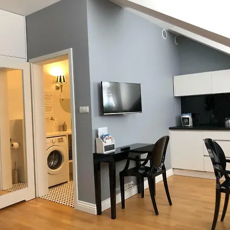 Διαμέρισμα Moon River Old Town