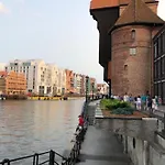 公寓 Moon River Old Town *