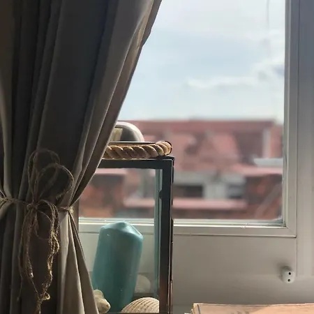 Moon River Old Town Апартаменты *