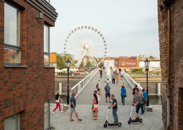 Moon River Old Town *