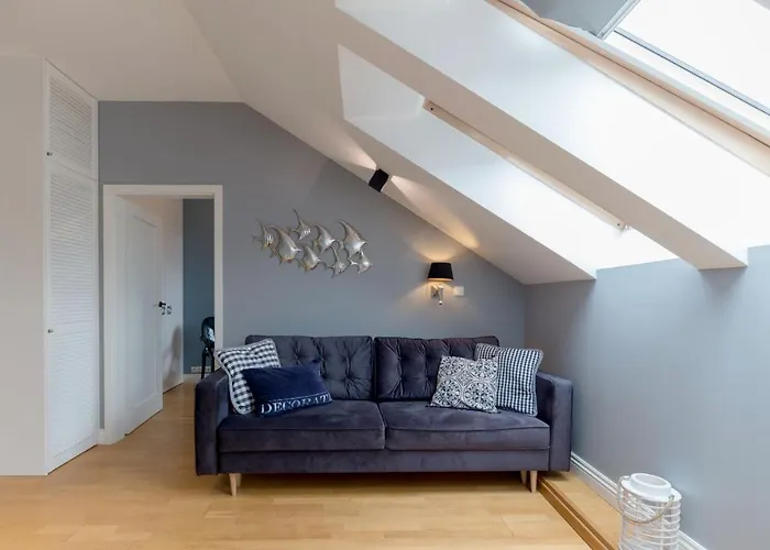 Moon River Old Town *